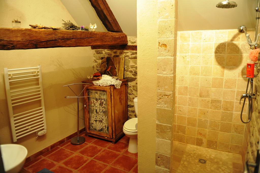Chambres D'Hotes Le Puits D'Amour Mirandol-Bourgnounac Buitenkant foto
